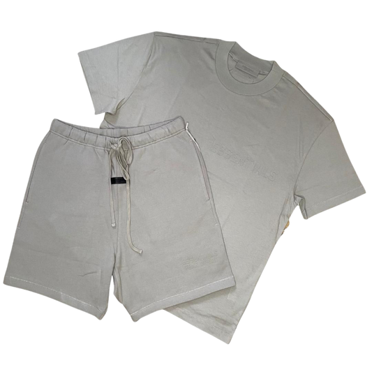 FEAR OF GOD ESSENTIALS SMOKE GREY SHORT SET (FW22)