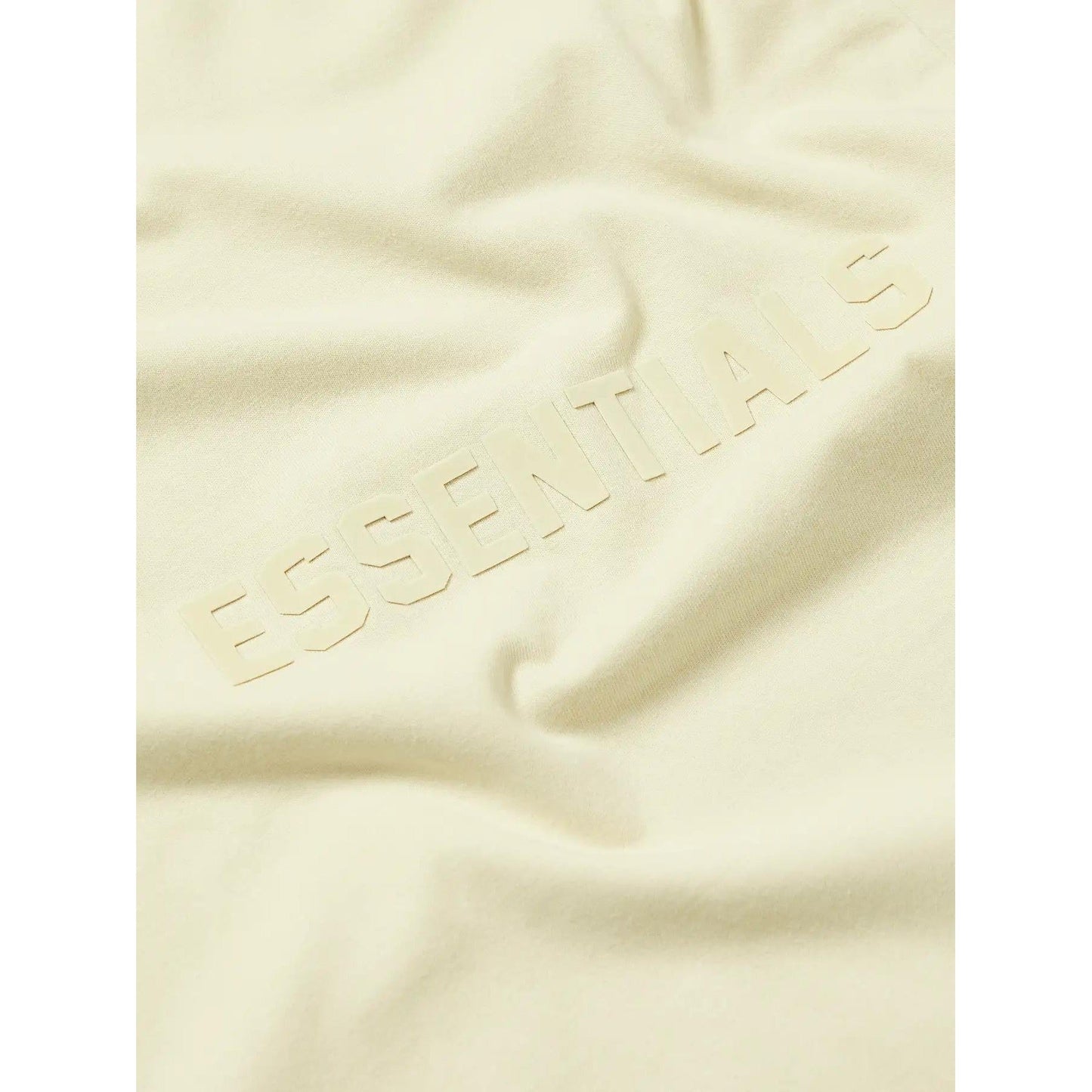FEAR OF GOD ESSENTIALS CREAM / EGG SHELL SHORT SET (FW22)
